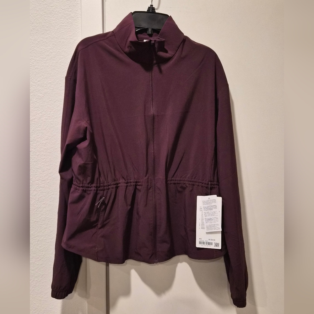 Lululemon UV-Protective Cinch-Waist Running Jacket - Size XS - Picture 4 of 7